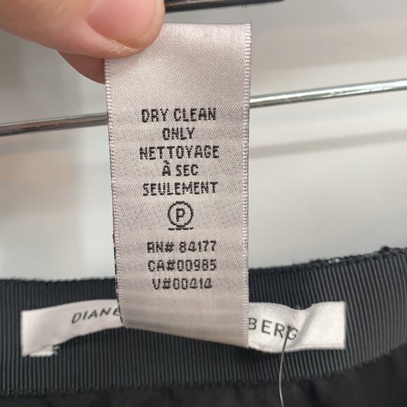 Diane Von Furstenberg Women's Black Lace Overlay Mini Skirt Size 4 - Picture 8 of 14